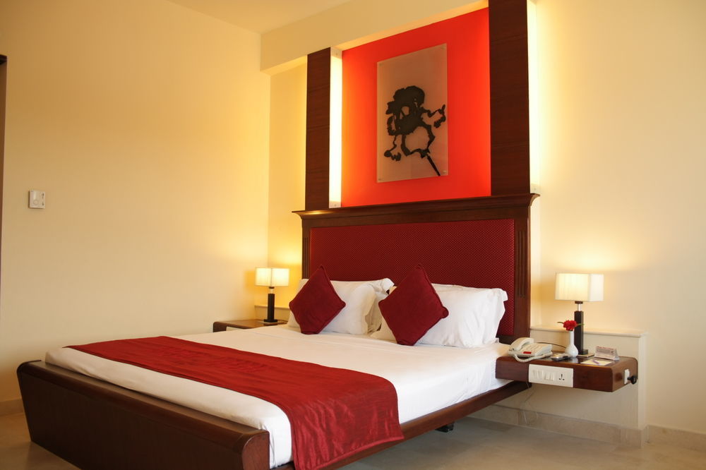Hotel Atithi Pondicherry Exterior photo
